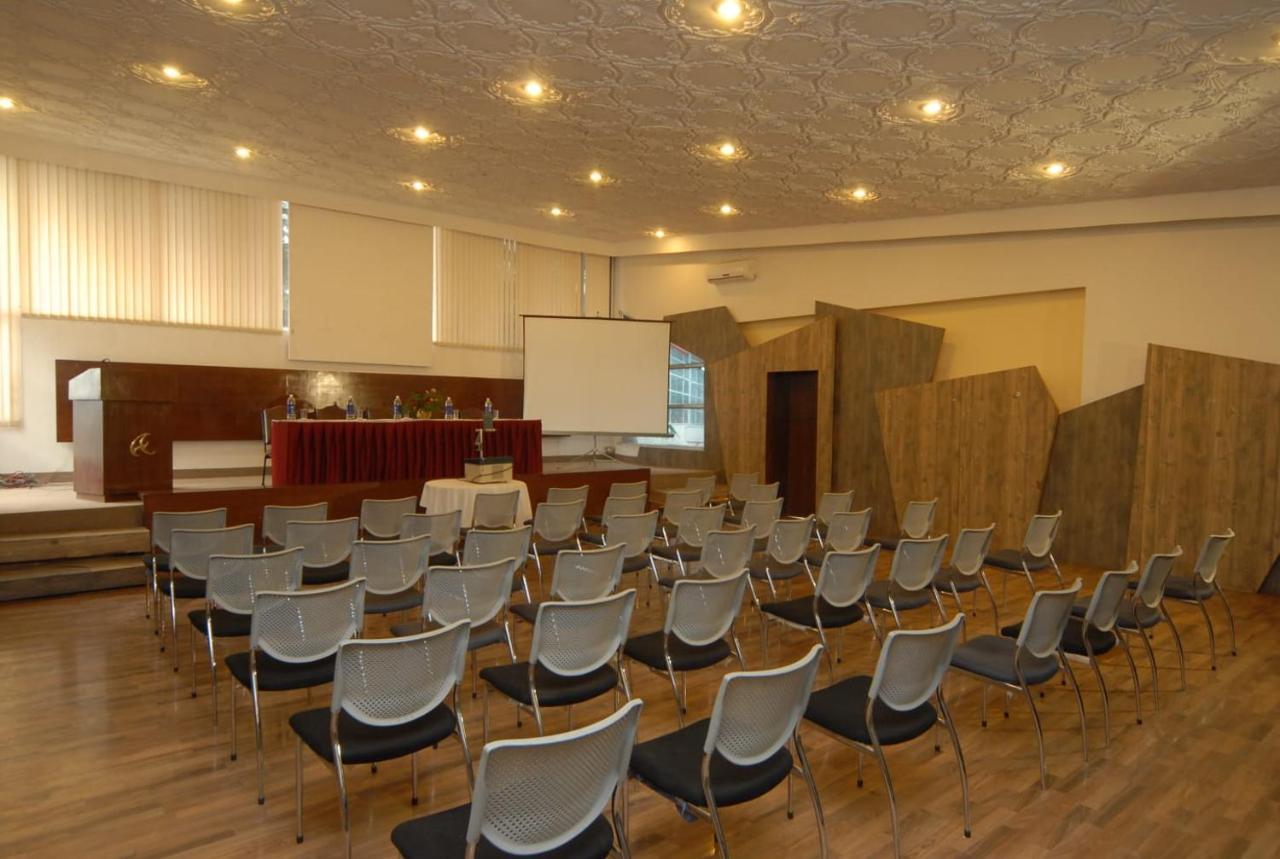 Hotel Arif Castle, Nainital Ngoại thất bức ảnh