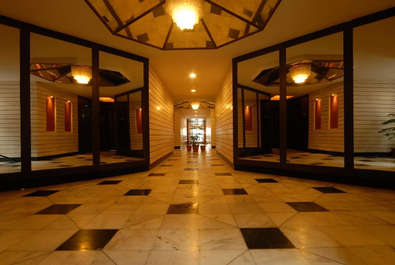 Hotel Arif Castle, Nainital Ngoại thất bức ảnh